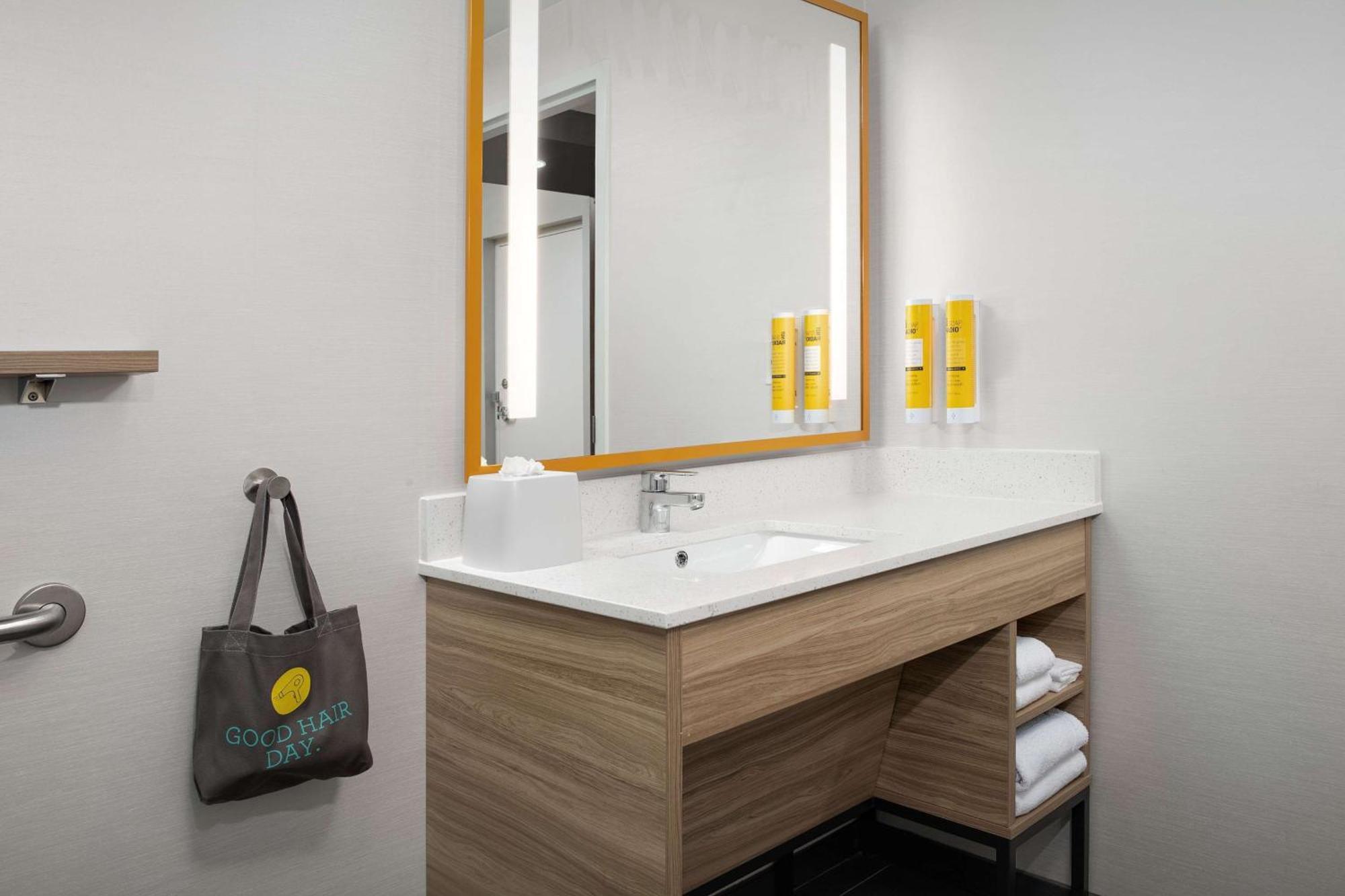 Tru By Hilton Jacksonville Airport المظهر الخارجي الصورة